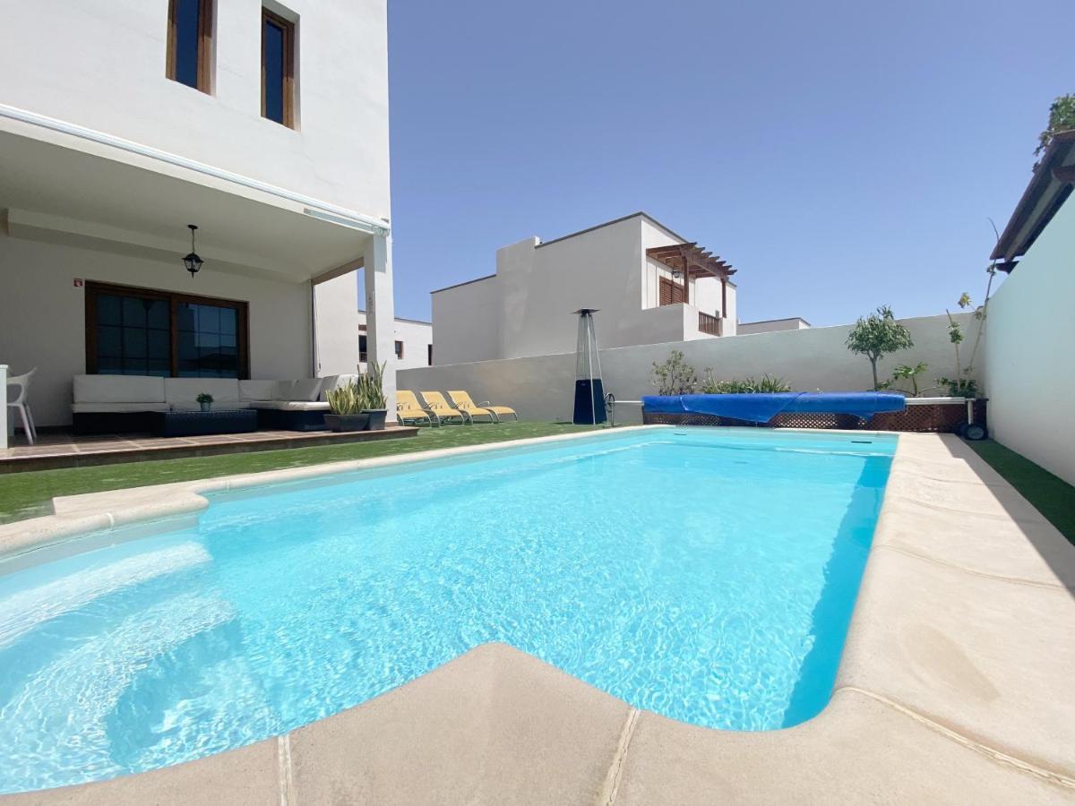 Aquavilla Costa Teguise Bagian luar foto